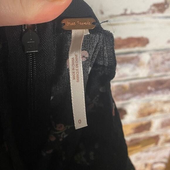 Free People Tango at Night Floral Faux Wrap Skirt Romper w Pockets - Picture 10 of 13